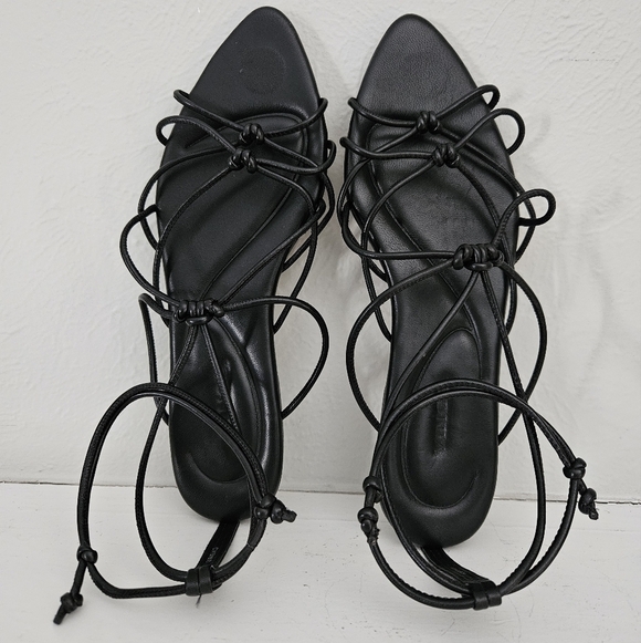 NWOT Vince Kenna Leather Sandal - Picture 1 of 5